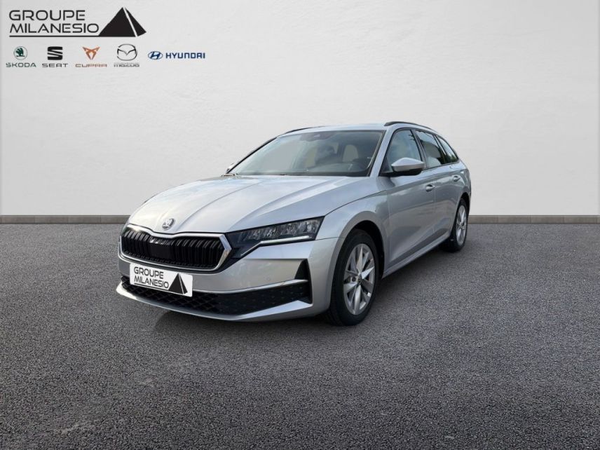 13730 : Hyundai Marignane - Cap Milanesio - SKODA OCTAVIA COMBI Selection - OCTAVIA COMBI (03/2024) - Gris - Automate sequentiel - Diesel