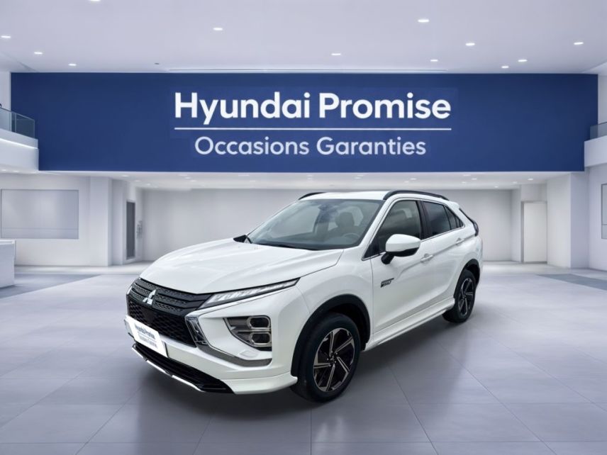 31683 : Hyundai Toulouse Sud Labège - Automobiles Delahaye - MITSUBISHI ECLIPSE CROSS MY21 Intense Design - ECLIPSE CROSS - Blanc - Automate à fonct. Continu - Essence / Courant électrique