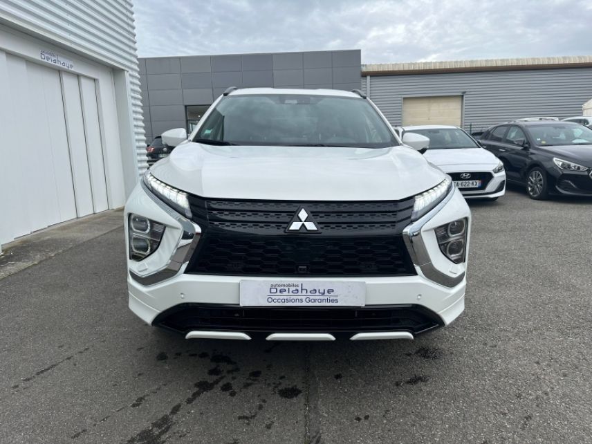 31683 : Hyundai Toulouse Sud Labège - Automobiles Delahaye - MITSUBISHI ECLIPSE CROSS MY21 Intense Design - ECLIPSE CROSS - Blanc - Automate à fonct. Continu - Essence / Courant électrique
