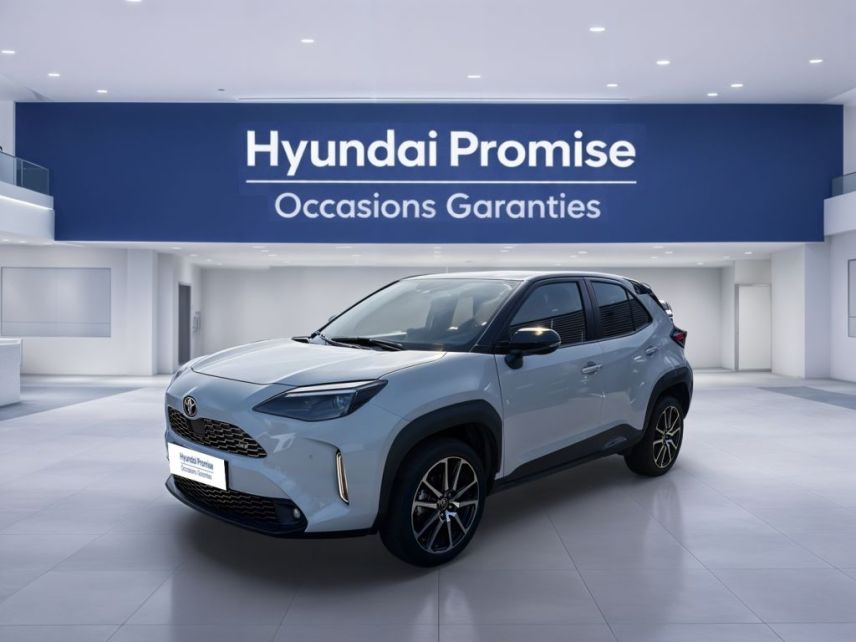 49300 : Hyundai Cholet - Océane Auto - TOYOTA YARIS CROSS HYBRIDE GR SPORT - YARIS CROSS - Blanc - Automate à fonct. Continu - Essence / Courant électrique