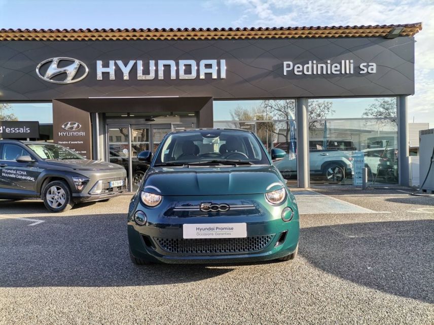 84120 : Hyundai PERTUIS - SA PEDINIELLI - FIAT 500e BERLINE MY22 SERIE 1 STEP 2 Icône - 500 III - Bleu - Automate à fonct. Continu - Courant électrique