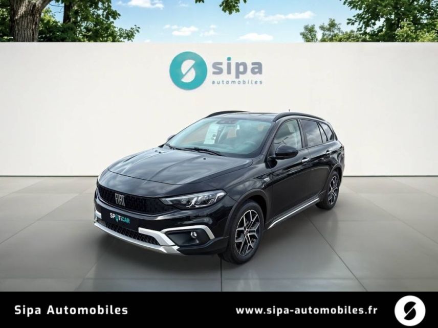 31200 : Hyundai TOULOUSE NORD - AUTO NORD - FIAT TIPO SW MY23 Cross - TIPO II - NOIR - Boîte automatique - Essence sans plomb