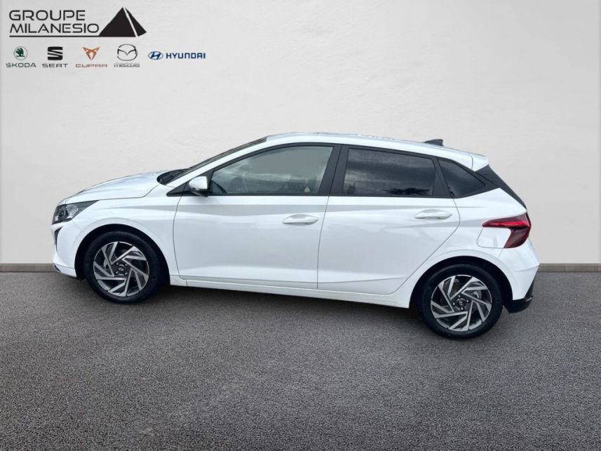 13730 : Hyundai Marignane - Cap Milanesio - HYUNDAI i20 Intuitive - i20 III - Blanc - Boîte manuelle - Essence sans plomb