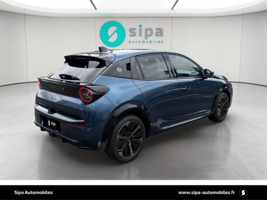 33140 : Hyundai Bordeaux Sud Villenave d'Ornon - Sipa Automobiles - LANCIA YPSILON ELECTRIQUE Edition Cassina - YPSILON ELECTRIQUE III - Bleu - Automate à fonct. Continu - Courant électrique