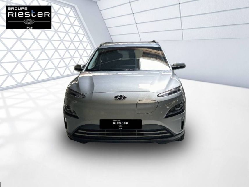 60740 : Hyundai Saint-Maximin - Protea by Riester - HYUNDAI KONA ELECTRIC Intuitive - KONA ELECTRIQUE - Gris - Automate à fonct. Continu - Courant électrique