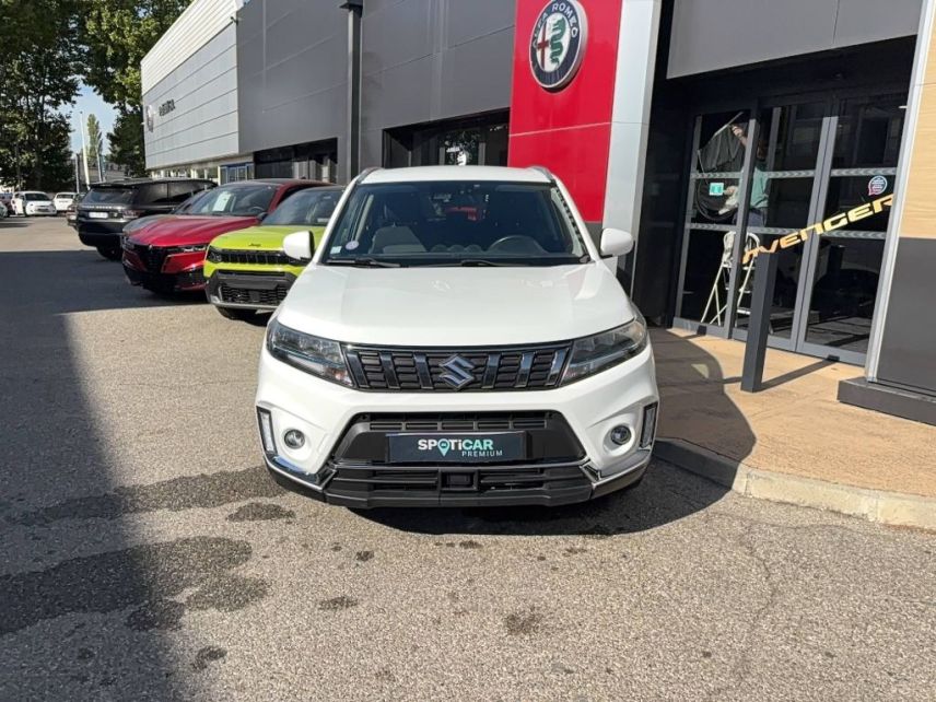 04100 : Hyundai Manosque - Pedinielli - SUZUKI VITARA Style - VITARA IV - BLANC - Boîte manuelle - Essence sans plomb
