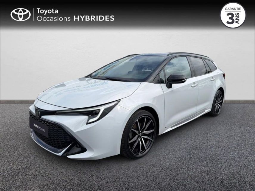 50000 : Hyundai Saint-Lô - GCA - TOYOTA Corolla Touring Spt - Corolla Touring Spt - Gris Chrome métallisé Bi-ton - Traction - Hybride : Essence/Electrique