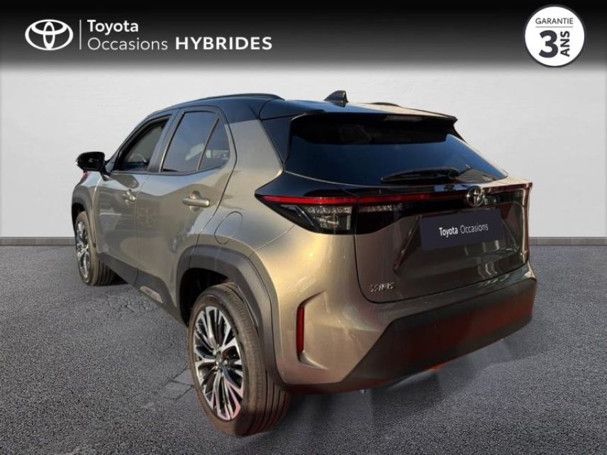 50000 : Hyundai Saint-Lô - GCA - TOYOTA Yaris Cross - Yaris Cross - Bronze Impérial/Toit Noir (M) - Traction - Hybride : Essence/Electrique