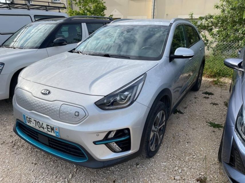 89100 : Hyundai Sens - APS - KIA e-Niro - e-Niro - Gris Aluminium métallisé - Traction - Electrique