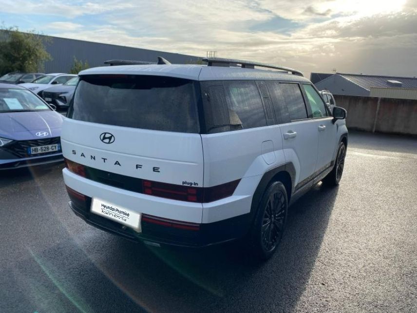 56000 : Hyundai Vannes - Park Lann Automobiles - HYUNDAI Santa Fe - Santa Fe - Creamy White Mate - Transmission intégrale - Hybride rechargeable : Essence/Electrique