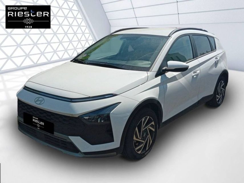 77600 : Hyundai Bussy-Saint-Georges - Protea by Riester - HYUNDAI BAYON Intuitive - BAYON - BLANC - Boîte manuelle - Essence sans plomb