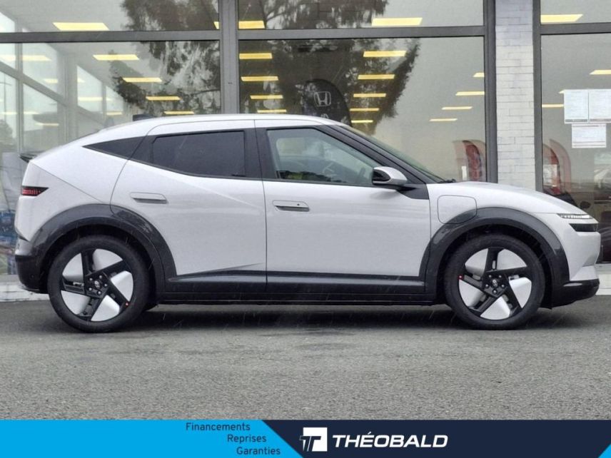 57200 : Hyundai Sarreguemines - Theobald Automobiles - HYUNDAI Ioniq 3 - Ioniq 3 - Peinture métal - Traction - Electrique