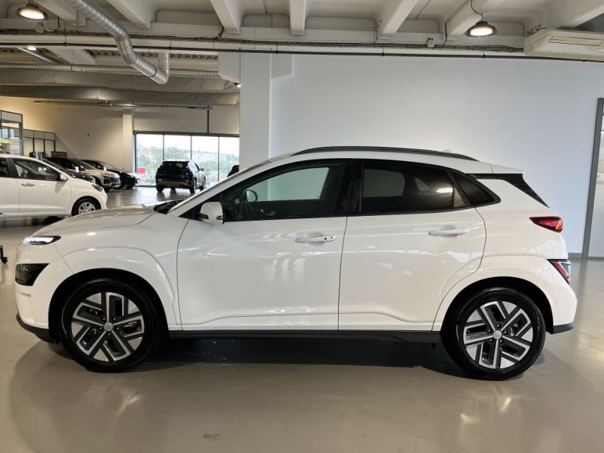 69190 : Hyundai Lyon Sud - Groupe Central Autos - HYUNDAI KONA ELECTRIC Business - KONA ELECTRIQUE - SERENITY WHITE - Automate à fonct. Continu - Courant électrique