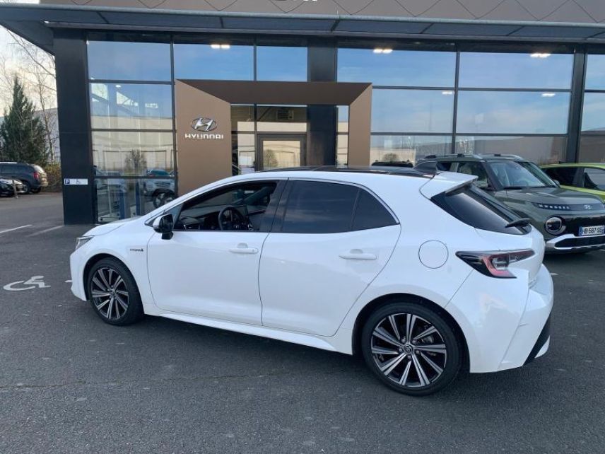 41000 : Hyundai Blois - Mondial Auto - TOYOTA Corolla - Corolla - Blanc Pur - Traction - Hybride : Essence/Electrique