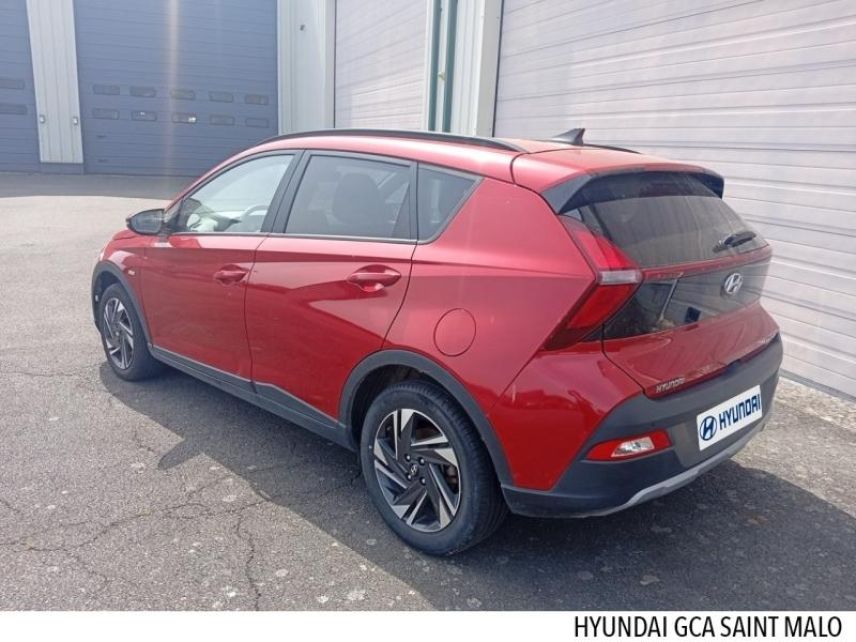 35400 : Hyundai Saint-Malo - GCA - HYUNDAI Bayon - Bayon - Dragon red wr7 - Traction - Essence/Micro-Hybride