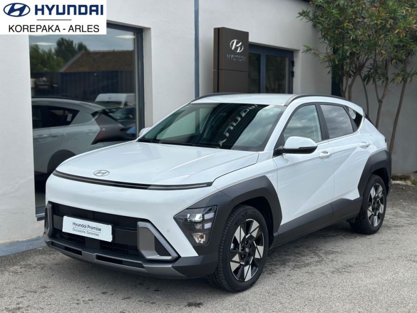 13200 : HYUNDAI Arles - Lexa Automobile - HYUNDAI KONA Creative - KONA II - Blanc - Automate sequentiel - Essence / Courant électrique