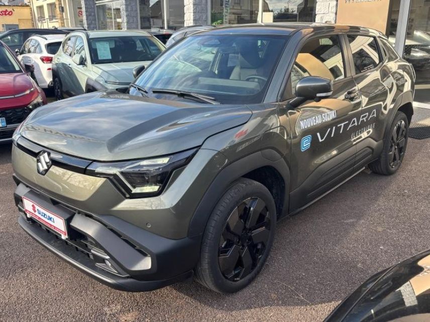 89100 : Hyundai Sens - APS - SUZUKI Vitara - Vitara - Land Breeze Green Pearl métallisé - Traction - Electrique