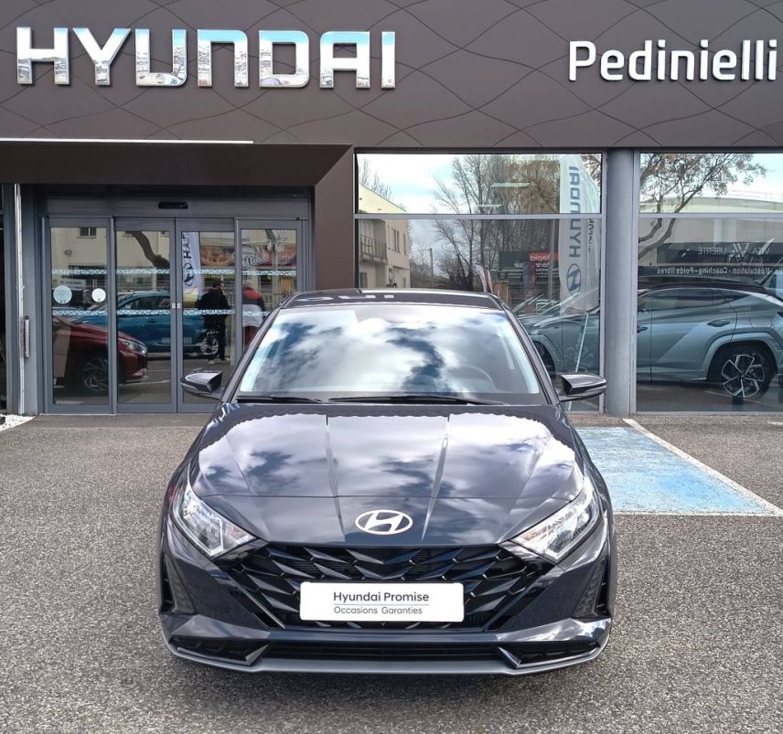 84120 : Hyundai PERTUIS - SA PEDINIELLI - HYUNDAI i20 Intuitive - i20 III - AURORA GREY - Automate sequentiel - Essence sans plomb