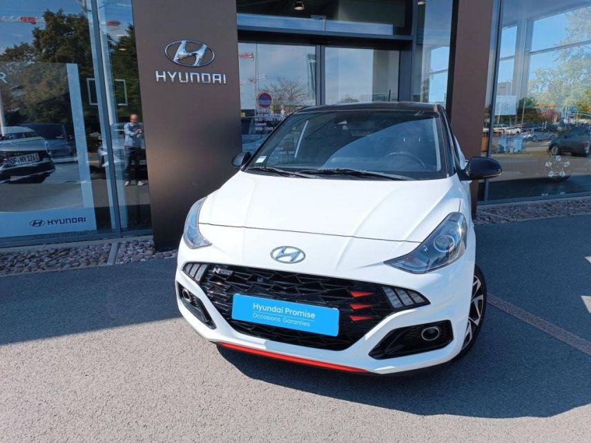 59640 : Hyundai Dunkerque - Europ'Auto - HYUNDAI i10 - i10 - Atlas White/Toit/rétros Black - Traction - Essence