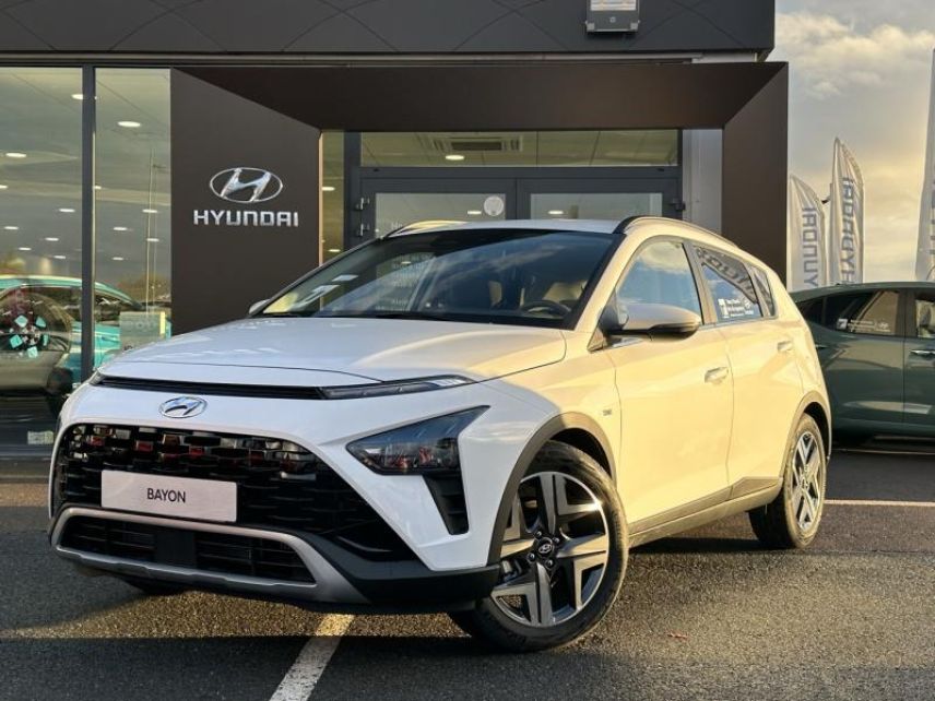 57200 : Hyundai Sarreguemines - Theobald Automobiles - HYUNDAI Bayon - Bayon - Polar White - Traction - Essence/Micro-Hybride