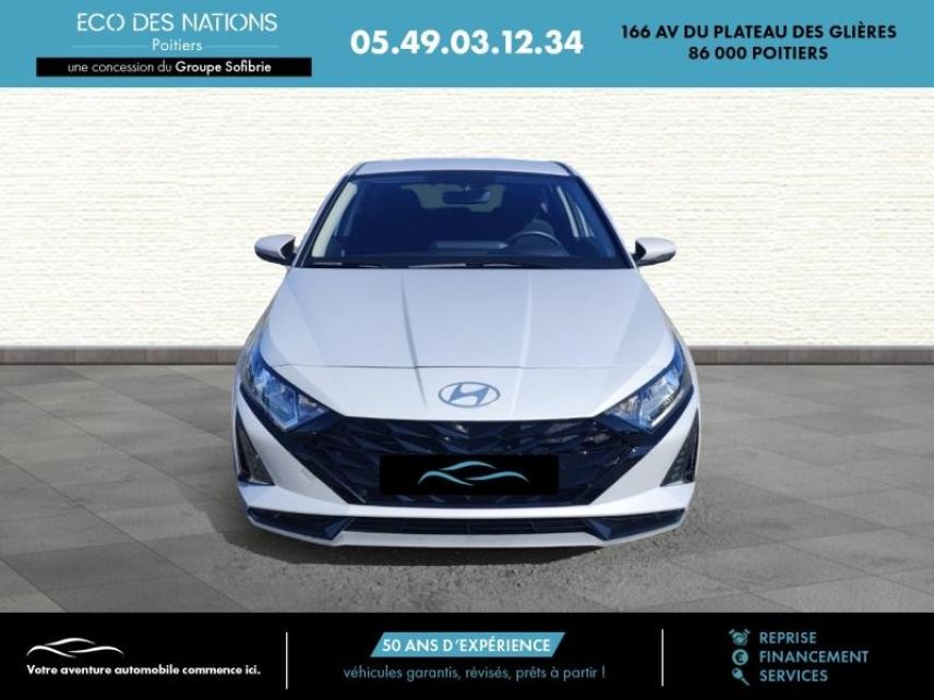 86000 : Hyundai Poitiers - Eco des Nations - HYUNDAI i20 - i20 - Gris - Traction - Essence