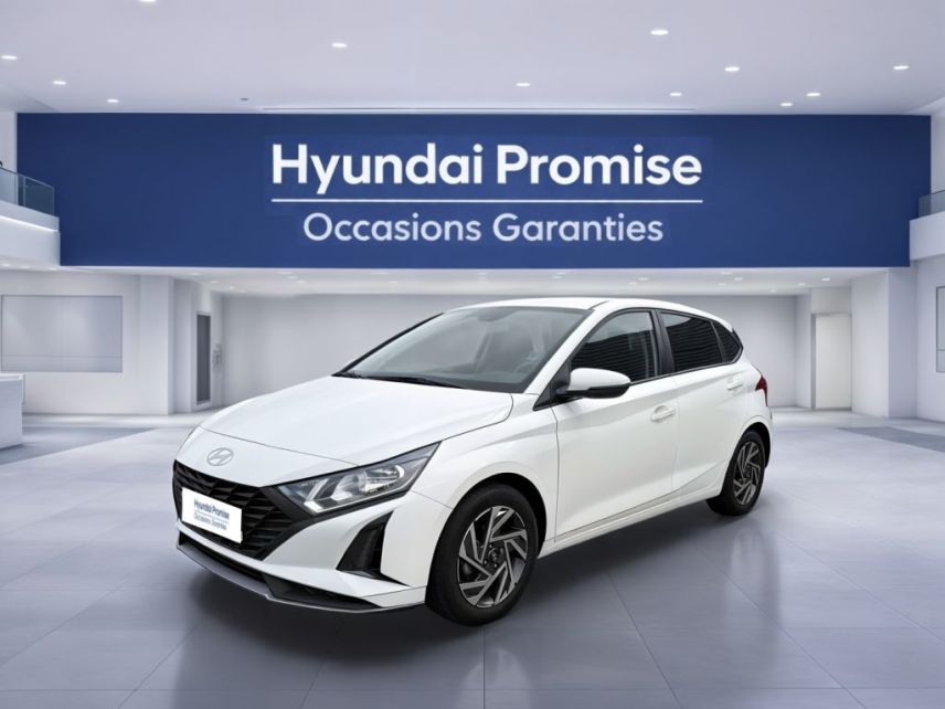 49300 : Hyundai Cholet - Océane Auto - HYUNDAI i20 Intuitive - i20 III - Blanc - Boîte manuelle - Essence sans plomb