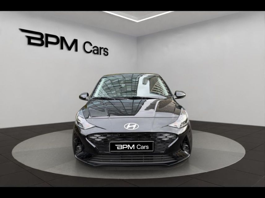 92250 : Hyundai La Garenne-Colombes - BPM Cars - HYUNDAI i10 - i10 - Phantom Black Métal - Traction - Essence