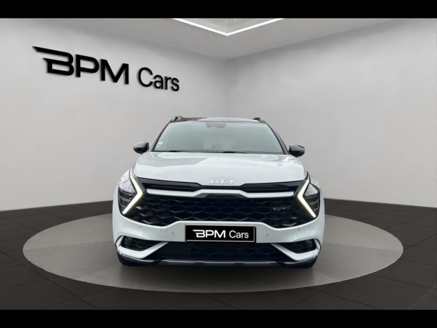 92250 : Hyundai La Garenne-Colombes - BPM Cars - KIA Sportage - Sportage - Blanc Sensation nacré/Toit noir - Transmission intégrale - Hybride rechargeable : Essence/Electrique