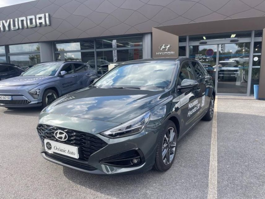 64100 : Hyundai Bayonne - Oceanic Auto - HYUNDAI I30 - I30 - Cypress green -  - Essence