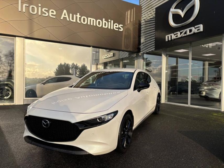 29000 : Hyundai Quimper - Iroise Automobiles - MAZDA Mazda 3 - Mazda 3 - Blanc - Traction - Essence/Micro-Hybride