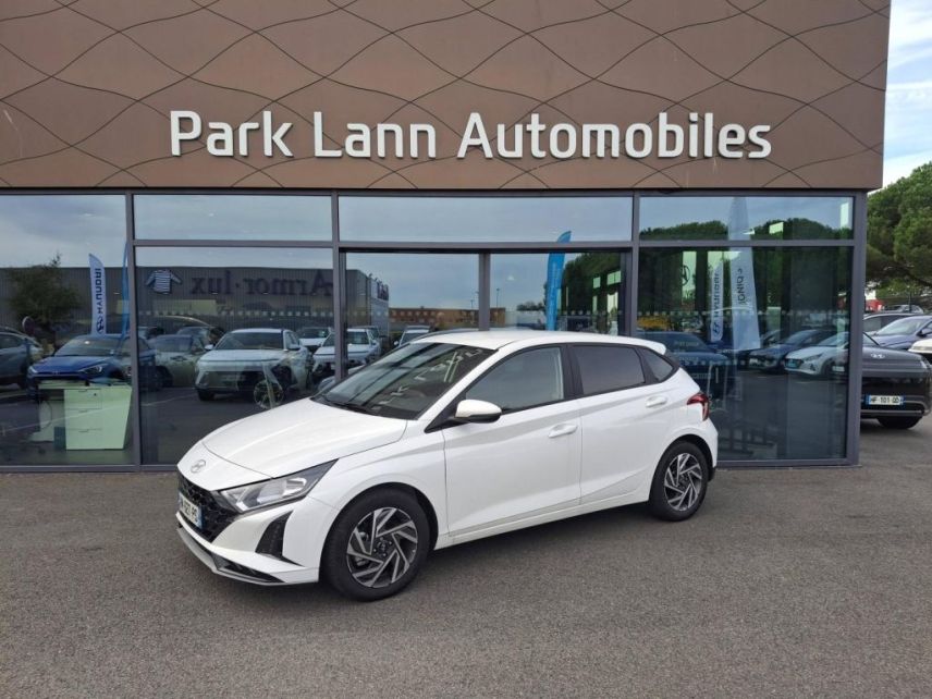 56000 : Hyundai Vannes - Park Lann Automobiles - HYUNDAI i20 - i20 - Atlas White - Traction - Essence