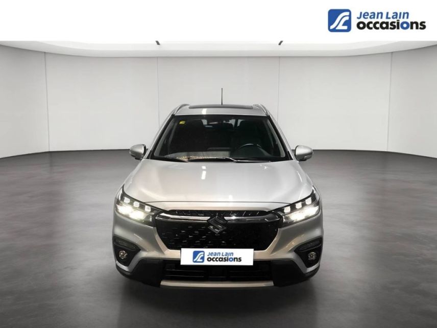 73290 : Hyundai Chambéry - Jean Lain Mobilités - SUZUKI S-CROSS Style - S-CROSS II - Gris - Boîte automatique - Essence / Courant électrique