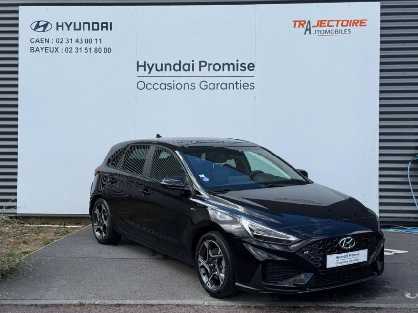 14100 : Hyundai Lisieux - Trajectoire Automobiles - HYUNDAI i30 - i30 - Dark Knight Métal - Traction - Essence/Micro-Hybride
