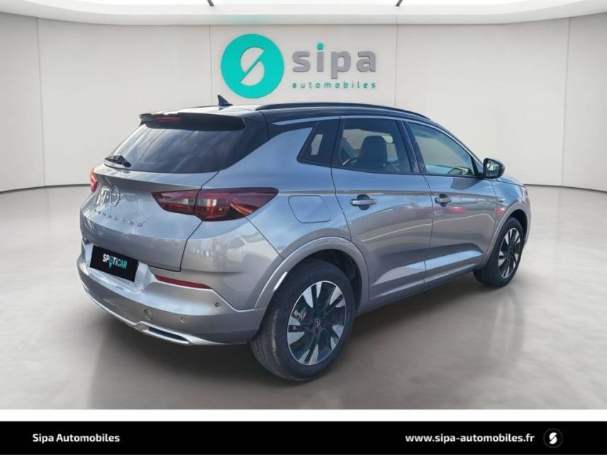 31200 : Hyundai TOULOUSE NORD - AUTO NORD - OPEL GRANDLAND Elegance Business - GRANDLAND - Gris - Boîte automatique - Essence sans plomb