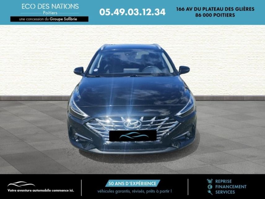86000 : Hyundai Poitiers - Eco des Nations - HYUNDAI i30 SW - i30 SW - Noire - Traction - Essence/Micro-Hybride