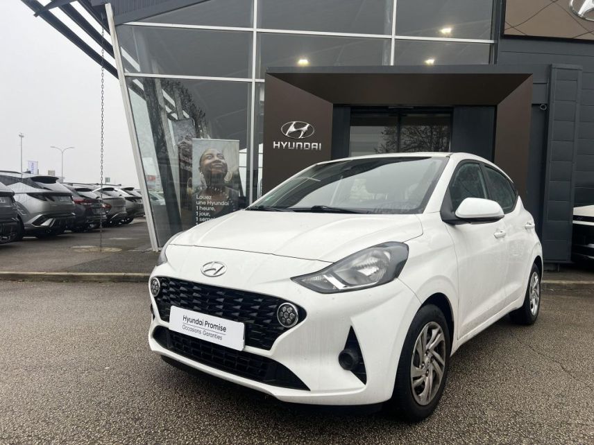 21300 : Hyundai Dijon - Privilège Automobiles - HYUNDAI i10 Intuitive - i10 (12/2019-05/2023) - Blanc - Boîte automatisée - Essence sans plomb