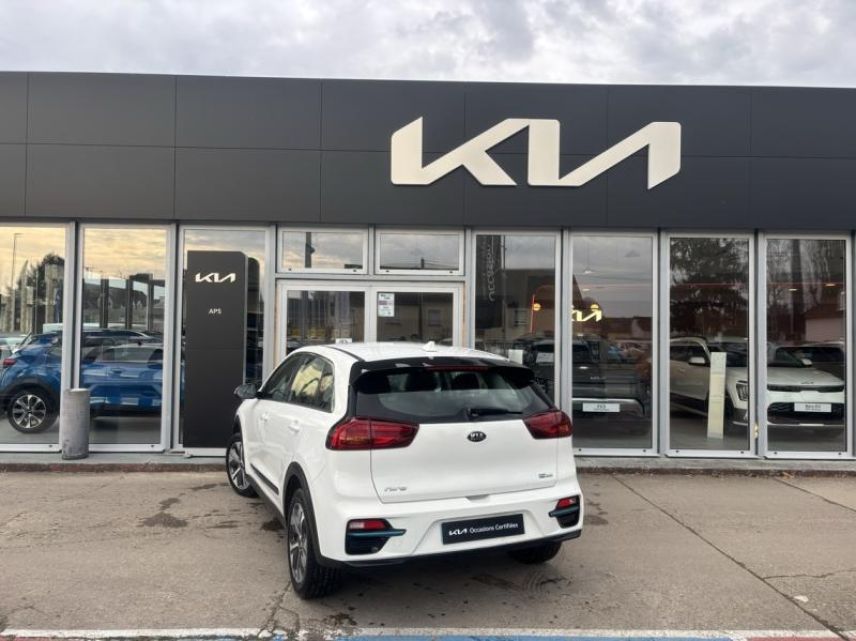 89100 : Hyundai Sens - APS - KIA e-Niro - e-Niro - Blanc Celeste - Traction - Electrique