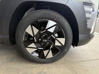 45000 : Hyundai Orléans Motors - HYUNDAI Kona - Kona - Atlas White - Traction - Hybride : Essence/Electrique