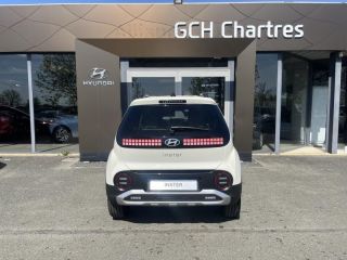28600 : Hyundai Chartres - GCA - HYUNDAI Inster - Inster - Blanc - Traction - Electrique