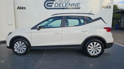 30100 : Hyundai Alès - Auto Hall - SEAT ARONA Style - ARONA - Blanc - Automate sequentiel - Essence sans plomb