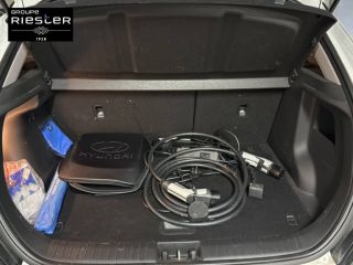 77100 : Hyundai Meaux - Protea by Riester - HYUNDAI KONA ELECTRIC Intuitive - KONA ELECTRIQUE - BLANC - Automate à fonct. Continu - Courant électrique