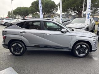 56000 : Hyundai Vannes - Park Lann Automobiles - HYUNDAI Kona - Kona - Shimmering Silver Métal - Traction - Electrique