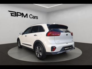 92250 : Hyundai La Garenne-Colombes - BPM Cars - KIA Niro - Niro - Blanc Nacre - Traction - Hybride rechargeable : Essence/Electrique