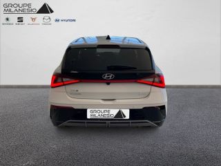 13300 : Hyundai Salon de Provence - Cap Milanesio - HYUNDAI i20 Creative - i20 III - Blanc - Automate sequentiel - Essence sans plomb