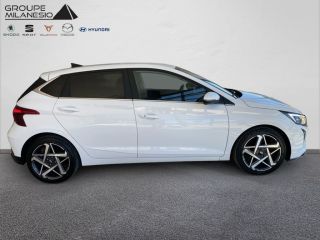 13300 : Hyundai Salon de Provence - Cap Milanesio - HYUNDAI i20 Creative - i20 III - Blanc - Automate sequentiel - Essence sans plomb