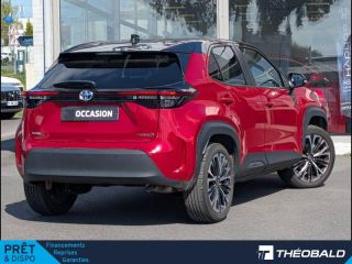 57200 : Hyundai Sarreguemines - Theobald Automobiles - TOYOTA Yaris Cross - Yaris Cross - Rouge Intense/Toit Noir - Traction - Hybride : Essence/Electrique