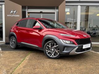 72100 : Hyundai Le Mans - GCA LE MANS - HYUNDAI Kona - Kona - Pulse Red Métal - Traction - Hybride : Essence/Electrique