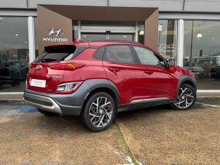 72100 : Hyundai Le Mans - GCA LE MANS - HYUNDAI Kona - Kona - Pulse Red Métal - Traction - Hybride : Essence/Electrique