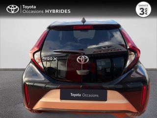 50000 : Hyundai Saint-Lô - GCA - TOYOTA Aygo X - Aygo X - Bi-Ton Beige Gingembre métal/Toit noir - Traction - Essence