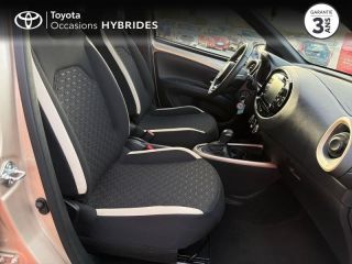 50000 : Hyundai Saint-Lô - GCA - TOYOTA Aygo X - Aygo X - Bi-Ton Beige Gingembre métal/Toit noir - Traction - Essence